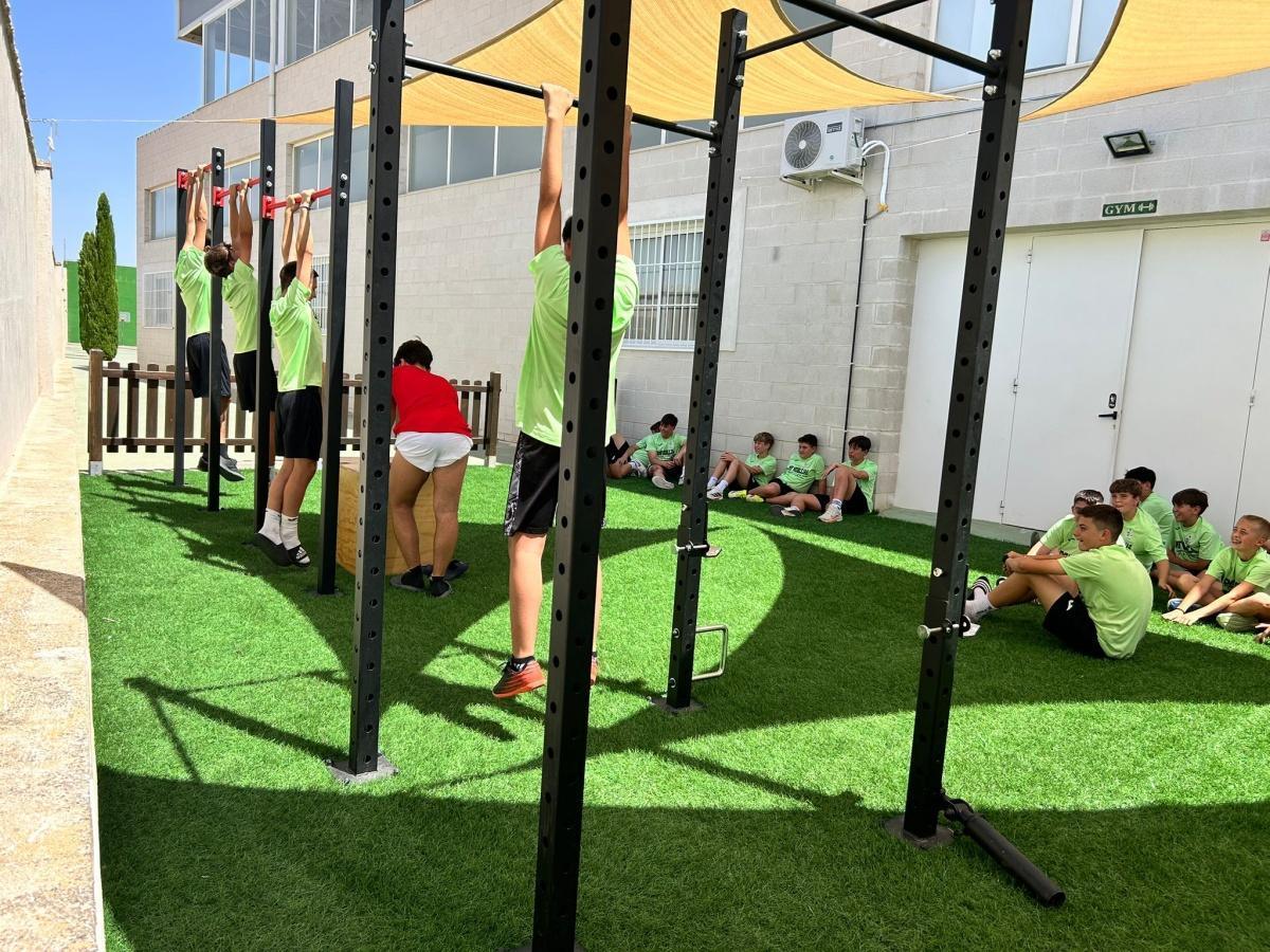 La tecnificación, el Trivial del Mundial y la calistenia protagonizan la segunda jornada del Campus EMF Noblejas 2026 La tecnificación, el Trivial del Mundial y la calistenia protagonizan la segunda jornada del Campus EMF Noblejas 2026