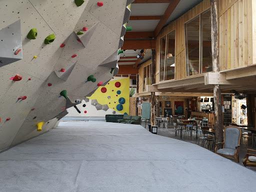 Les Cabanes Urbaines Les Cabanes Urbaines