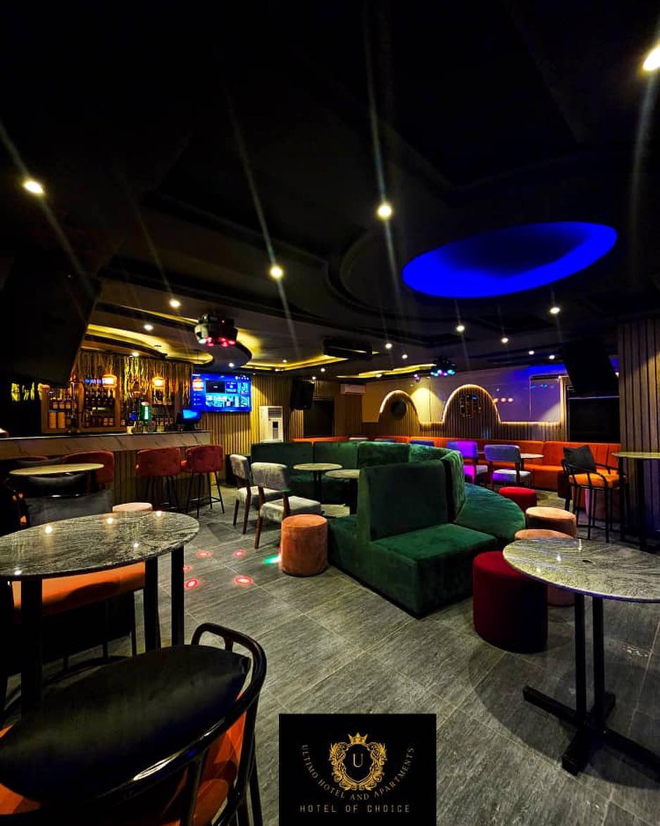 Ultimo Comfy Lounge