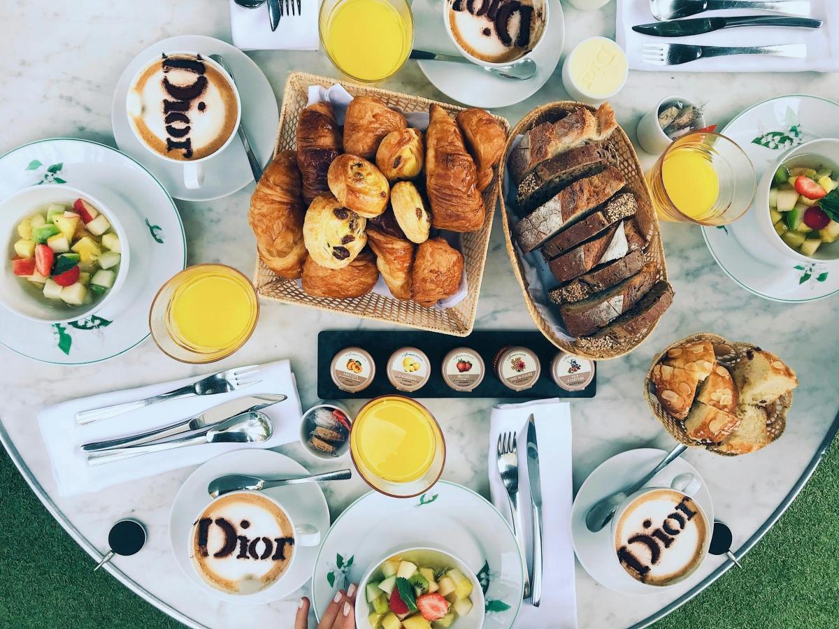 Local Roots, Global Flair Local Roots, Global Flair