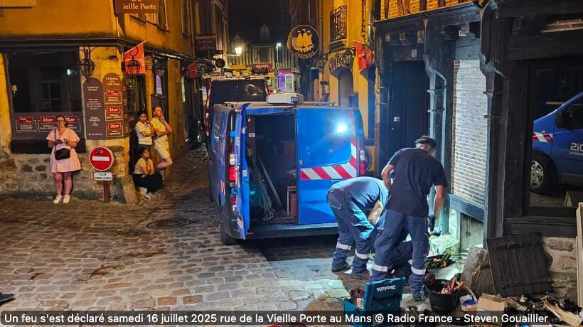 Frayeur dans le Vieux Mans : un compteur électrique prend feu près de plusieurs restaurants