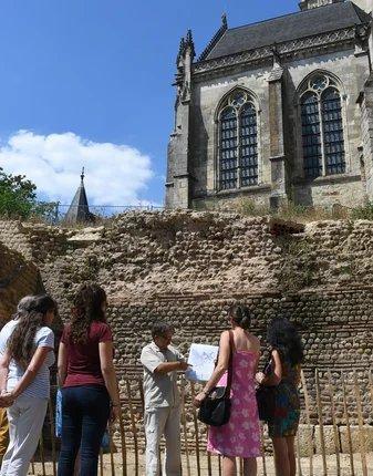 Visite flash des jardins de la cathédrale au Mans