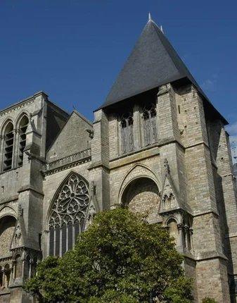 Visite flash de l’église de la Couture au Mans