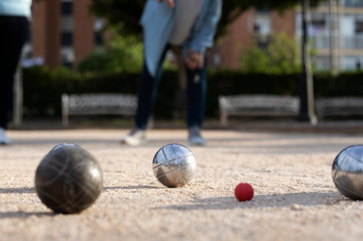 Concours de pétanque au boulodrome Lucien-Fauvelais à Mulsanne