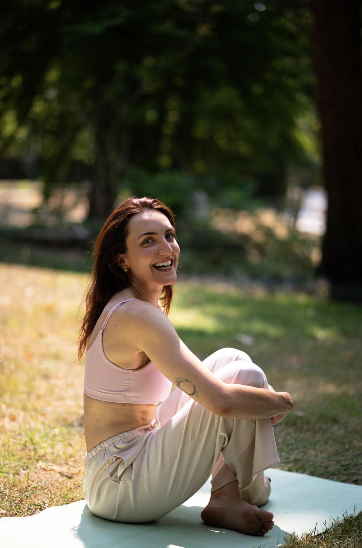 Camille Pradeau — Professeure de yoga au Mans