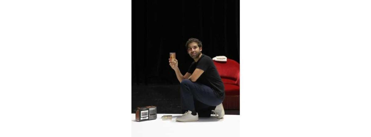 Ma République et moi, stand-up d'Issam Rachyq-Ahrad Ma République et moi, stand-up d'Issam Rachyq-Ahrad