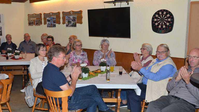 Heimatverein Flerke feiert 50. Jubiläum Heimatverein Flerke feiert 50. Jubiläum