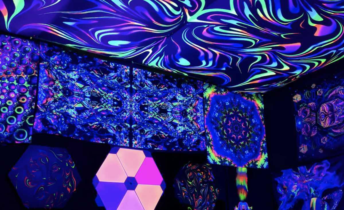 Psychedelic Room
