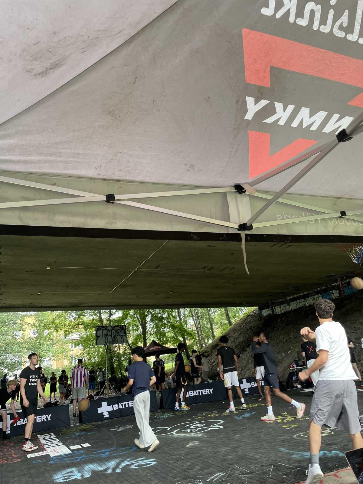 Basketball Tournament live