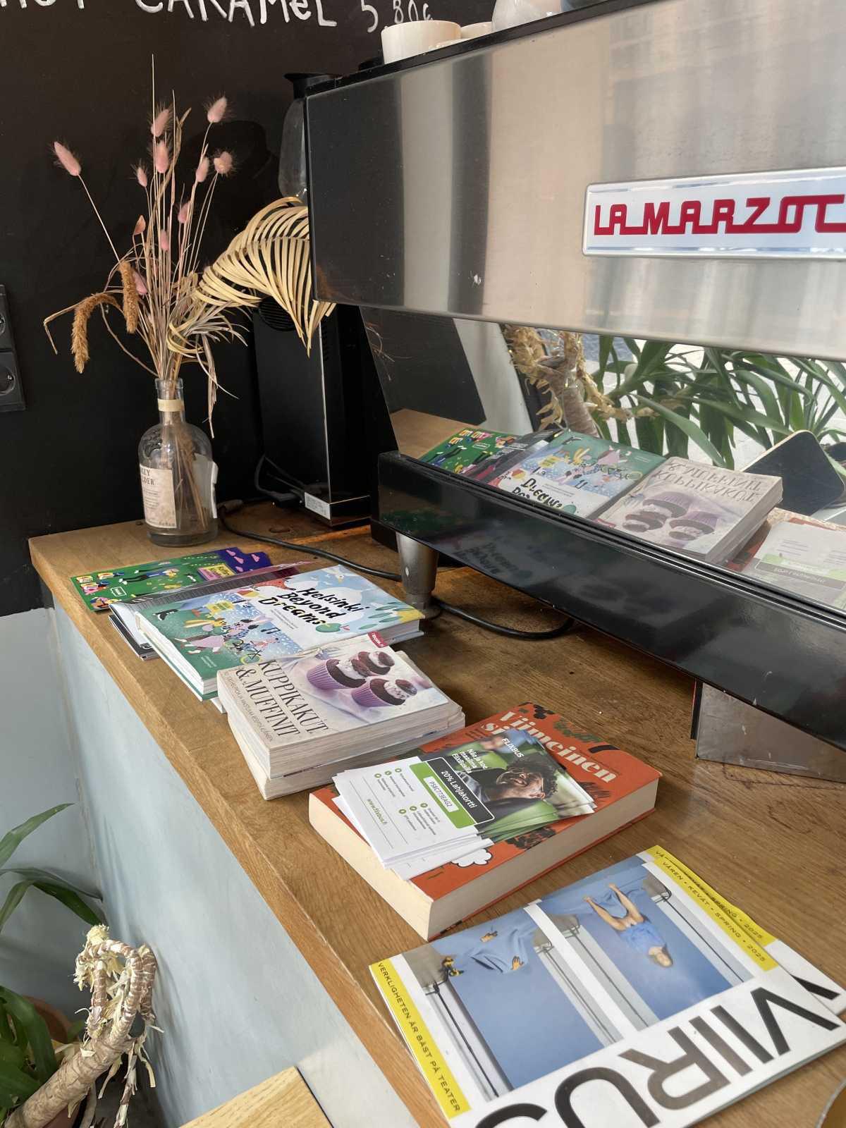 Ihana Kahvila Baari Ihana Kahvila Baari