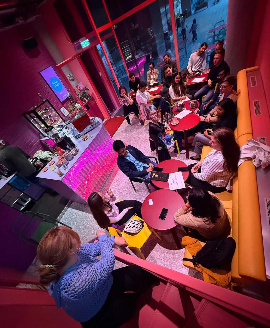 Outrun Café Outrun Café