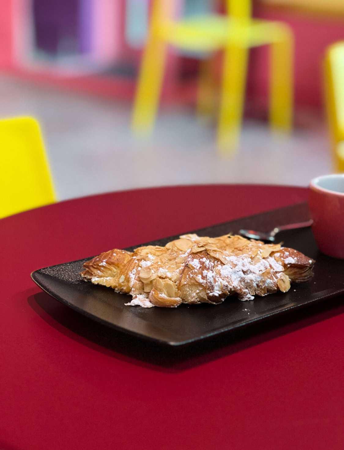 Outrun Café Outrun Café