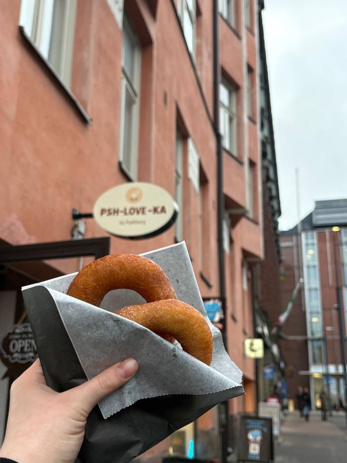 Psh-love-ka by Pyshburg| Helsinki