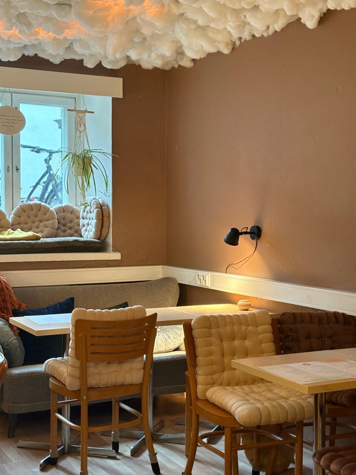 Psh-love-ka by Pyshburg| Helsinki