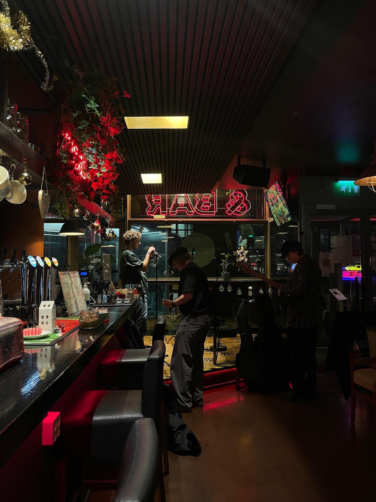 Live Music + Game Night