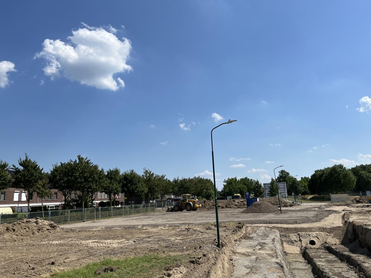 Opbreken huidige parkeerplaats Citroengras Opbreken huidige parkeerplaats Citroengras