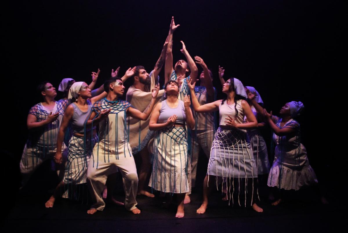 “ECOS” – Espetáculo da turma Noite 2024 do CPBT aborda memória e tempo “ECOS” – Espetáculo da turma Noite 2024 do CPBT aborda memória e tempo