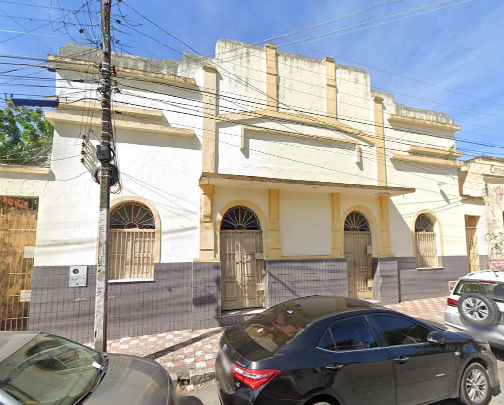 Parangaba já teve um teatro de luxo com estação de trem na porta