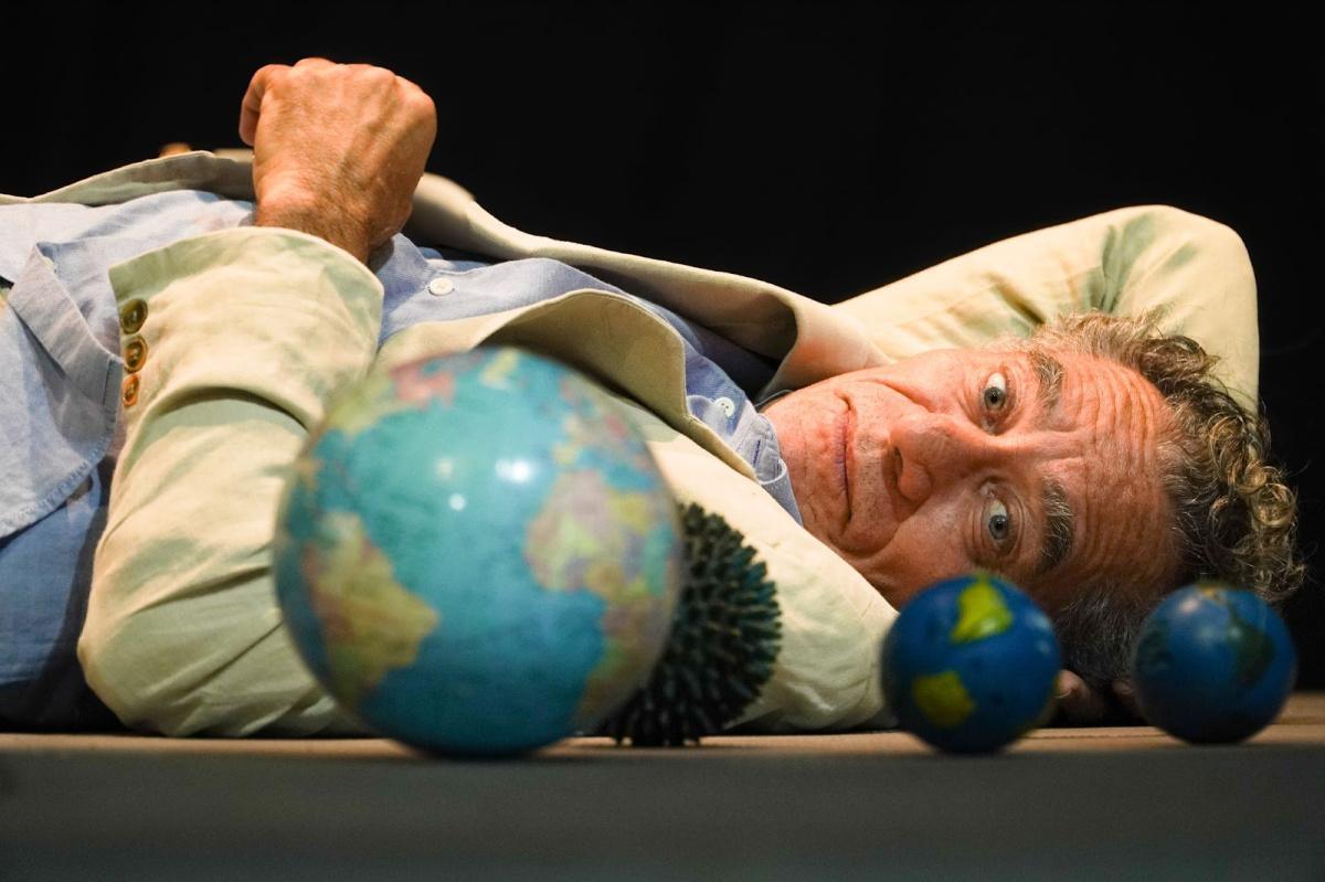 XVI Festival de Teatro de Fortaleza acontece por toda a cidade e homenageia trajetórias artísticas locais e nacionais XVI Festival de Teatro de Fortaleza acontece por toda a cidade e homenageia trajetórias artísticas locais e nacionais