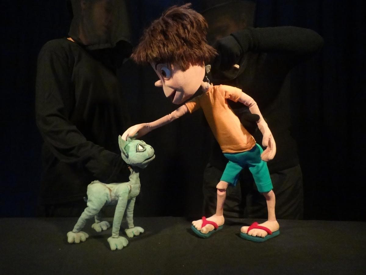“Quatro Patas” abre o 16º Festival de Teatro de Fortaleza no Antonieta Noronha