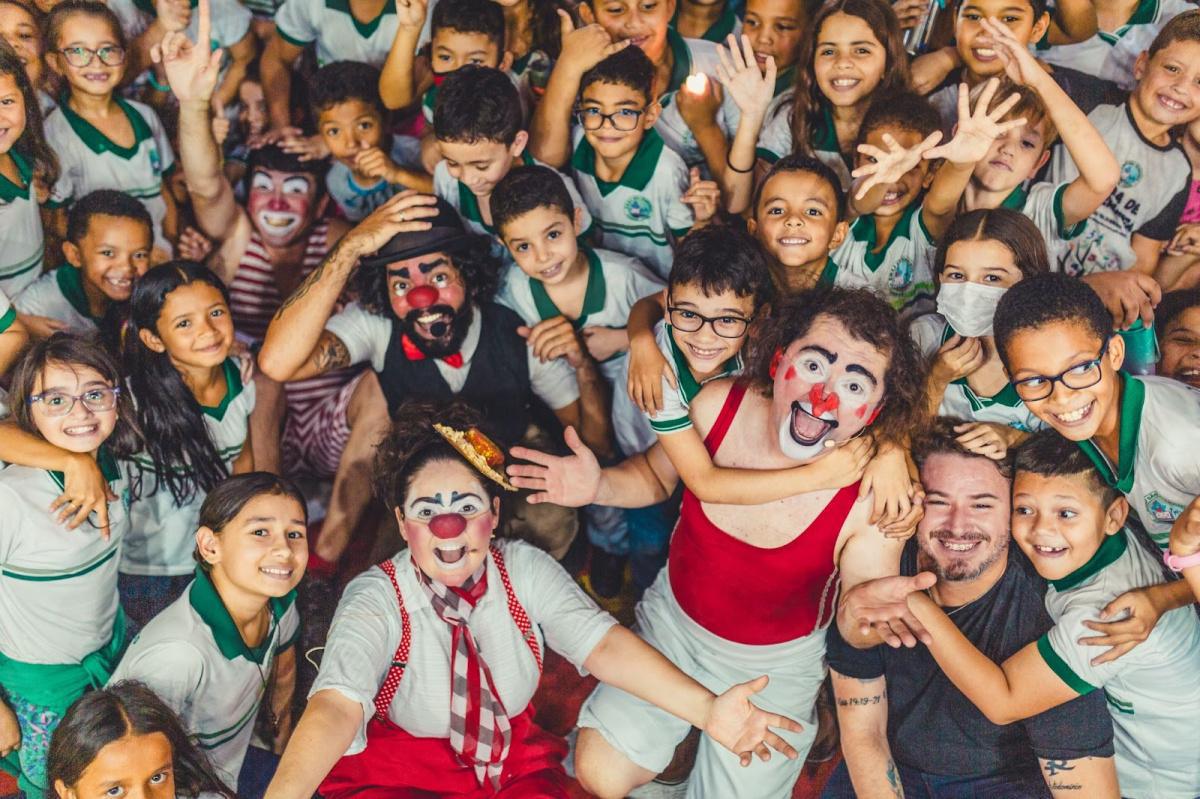 "Hoje é Dia de Circo" leva palhaçaria clássica a sete cidades do Ceará em setembro "Hoje é Dia de Circo" leva palhaçaria clássica a sete cidades do Ceará em setembro