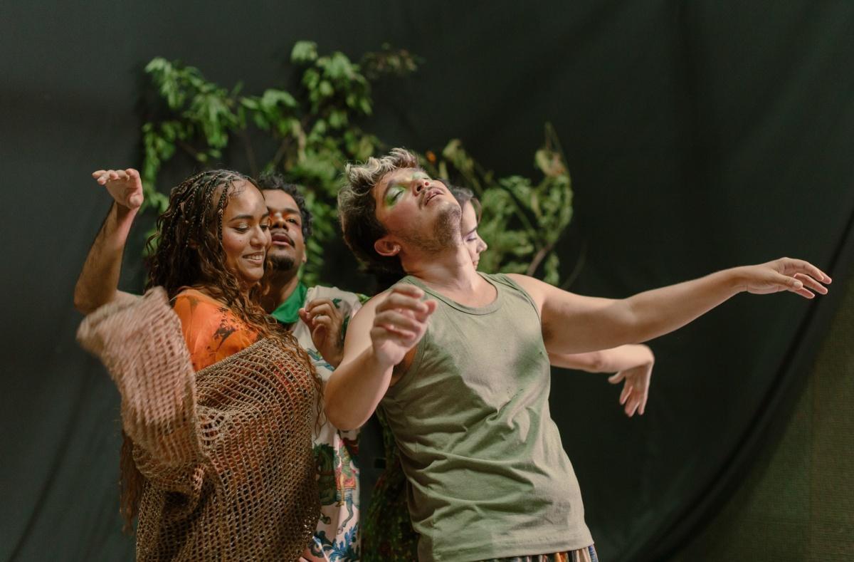 Shakespeare ganha sotaque cearense em abertura de processo no Hub Cultural Porto Dragão Shakespeare ganha sotaque cearense em abertura de processo no Hub Cultural Porto Dragão