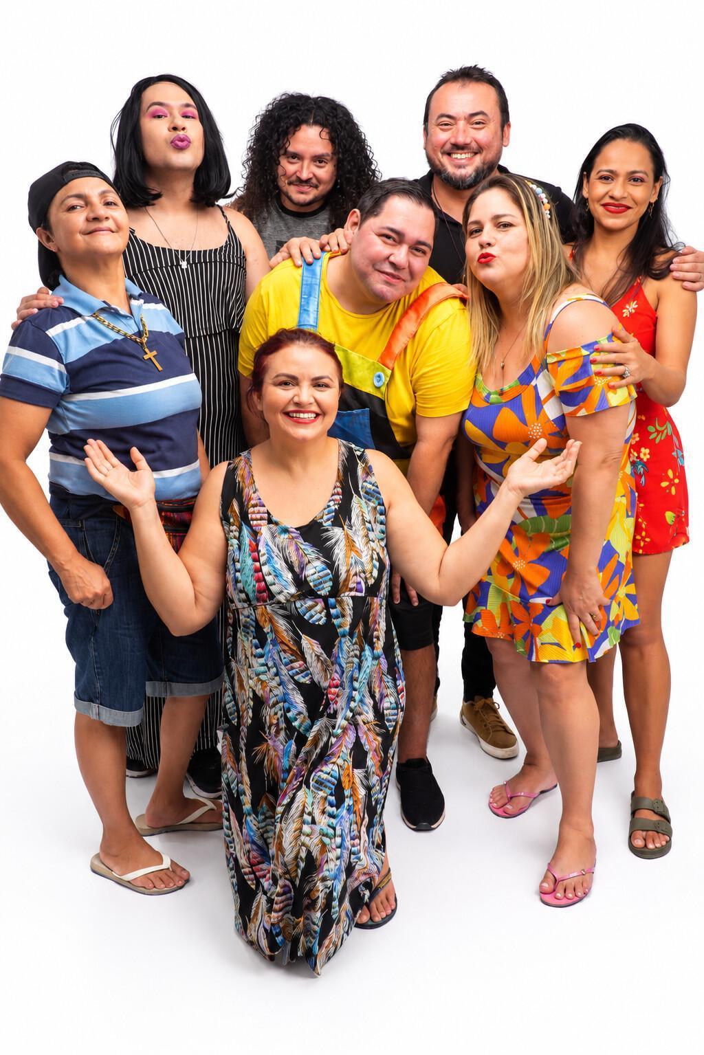 Dinah Moraes leva história da antiga Jaguaribara ao palco do Teatro Brasil Tropical Dinah Moraes leva história da antiga Jaguaribara ao palco do Teatro Brasil Tropical