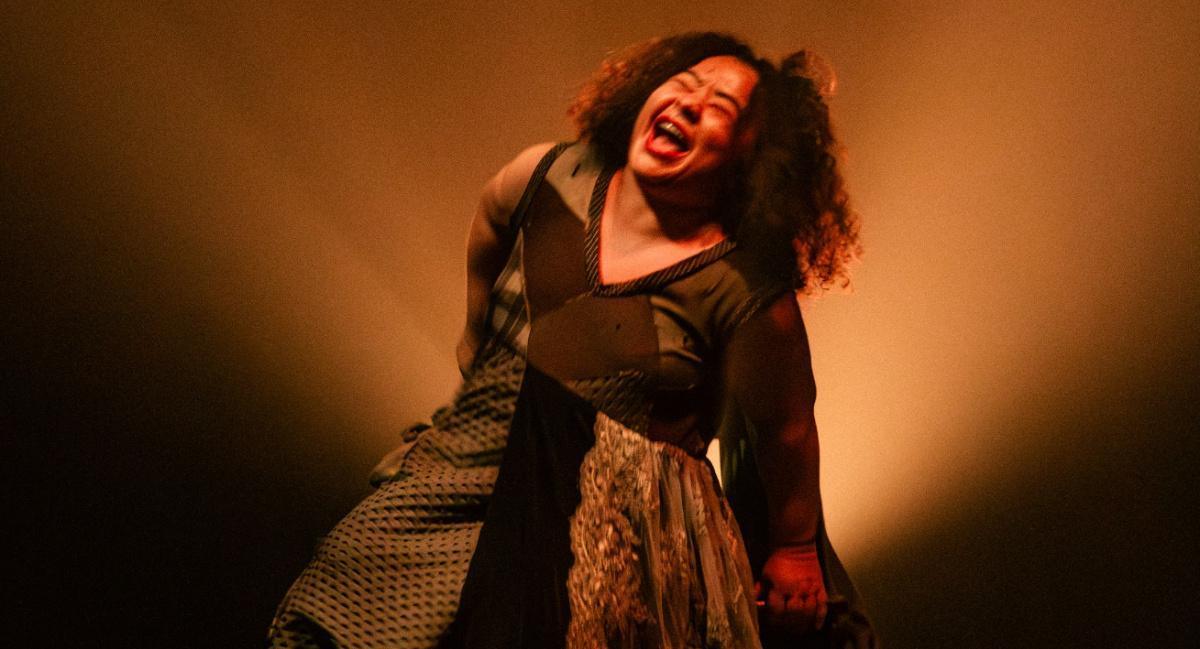 Sâmia Bittencourt apresenta espetáculo “Alzira” no Teatro Dragão do Mar em novembro