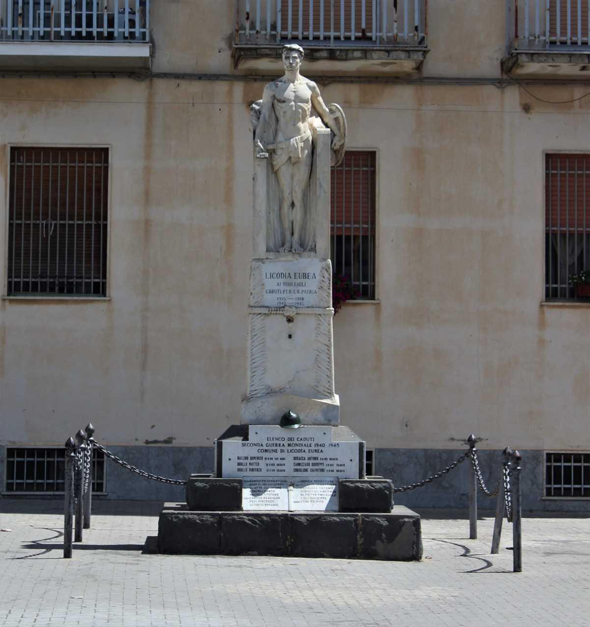 Monumento ai Caduti - Monument to the Fallen