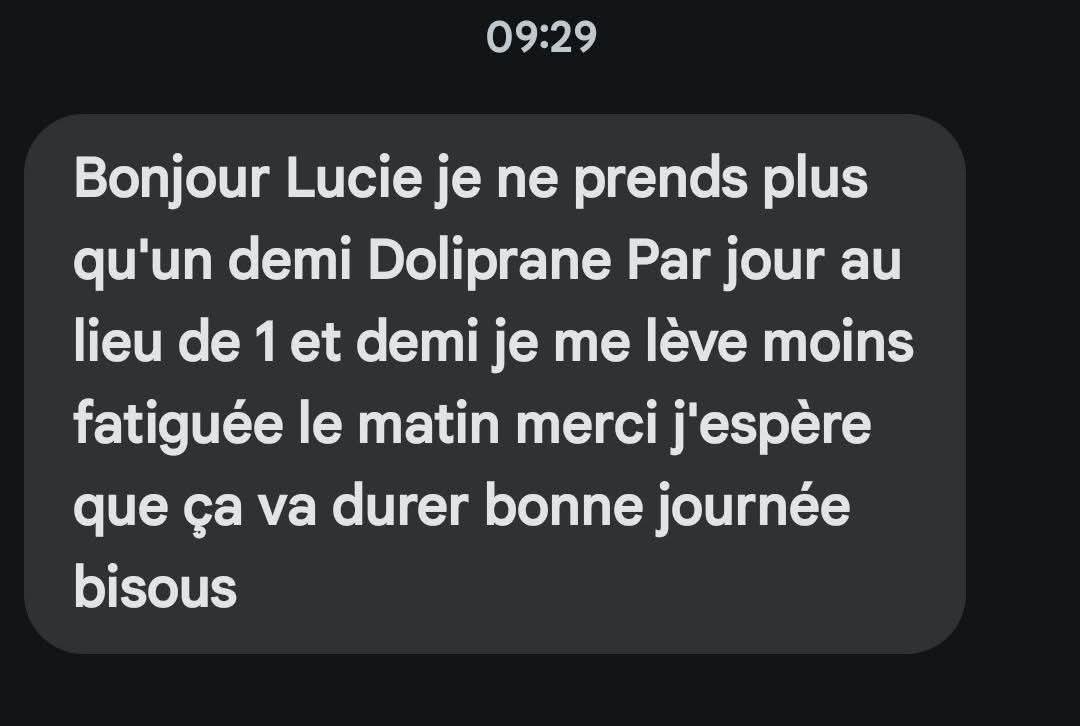 Retour après le port d'un bracelet personnalisé. 