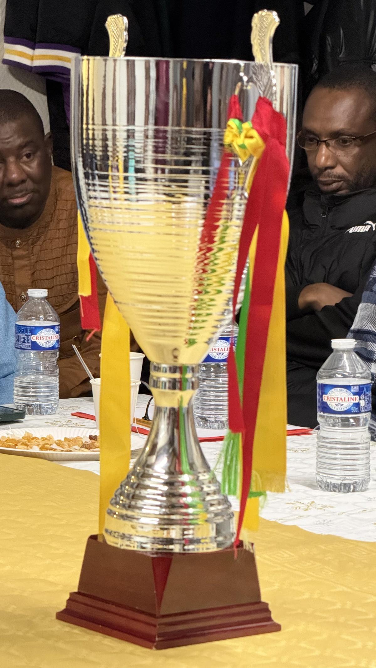 L’AJSF CÉLÈBRE SA VICTOIRE À LA TERANGA CUP 2025 : SYMBOLE D’UNITÉ ET DE SOLIDARITÉ SONINKÉ EN FRANCE 