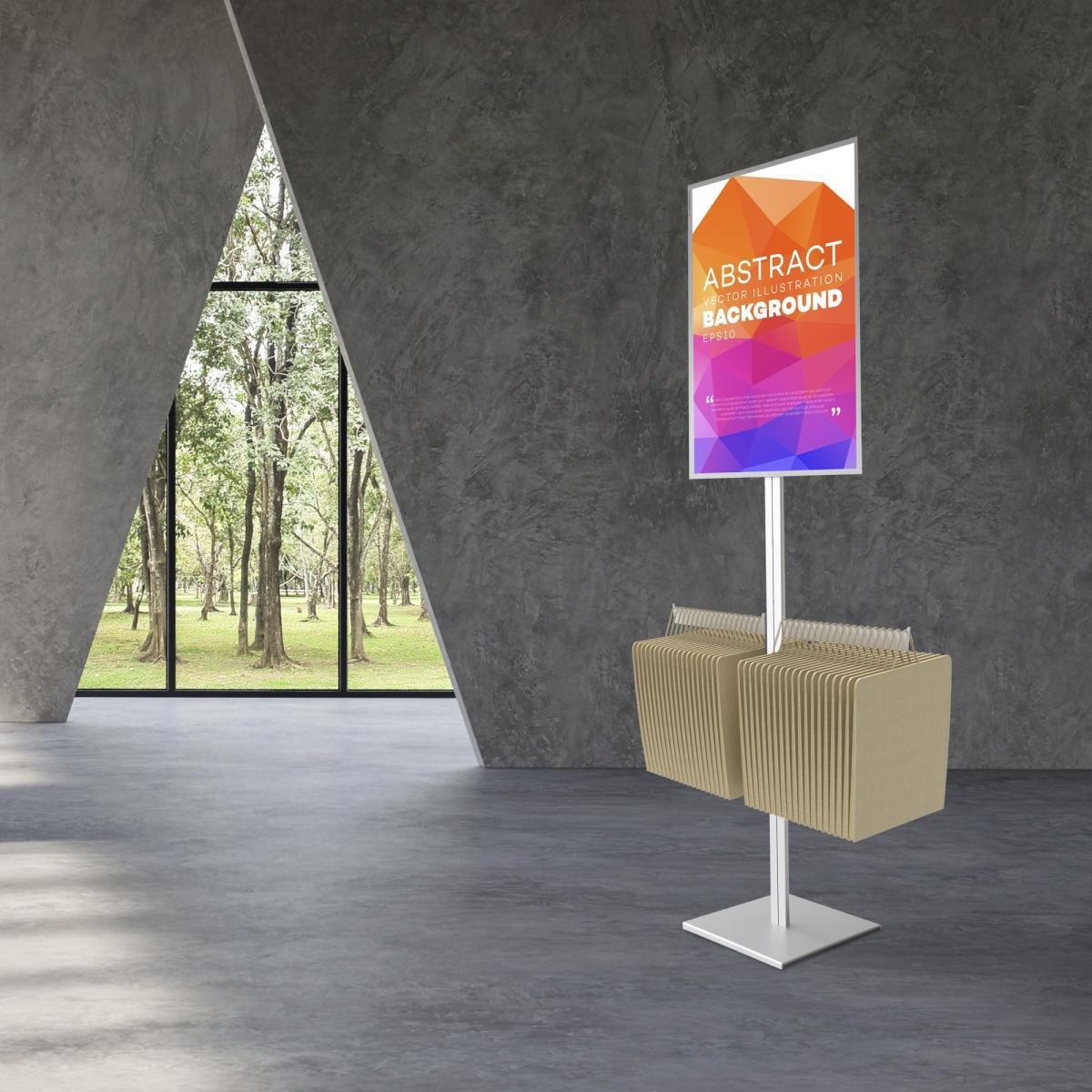 Cornice con Protezione Frontale Magnetica su Palo di Alluminio Cornice con Protezione Frontale Magnetica su Palo di Alluminio