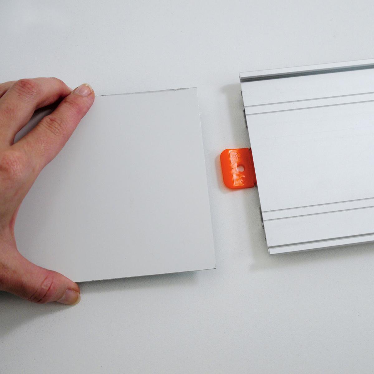 Cartello Intercambiabile da Parete Cartello Intercambiabile da Parete