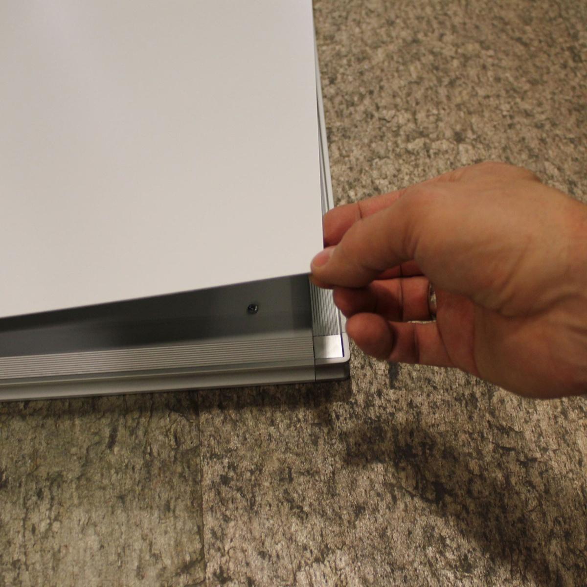 Segnaletica Bifacciale Segnaletica Bifacciale