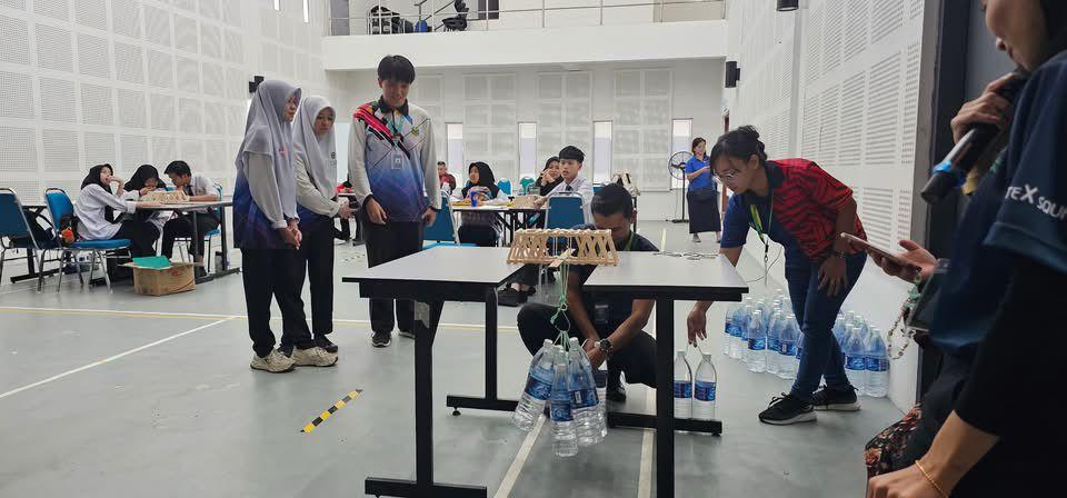 Hari ketiga Hari Terbuka Sarawak Skills 2025 berlangsung dengan penuh warna dan semangat persaingan sihat! 🏗️🎭🎤 Hari ketiga Hari Terbuka Sarawak Skills 2025 berlangsung dengan penuh warna dan semangat persaingan sihat! 🏗️🎭🎤