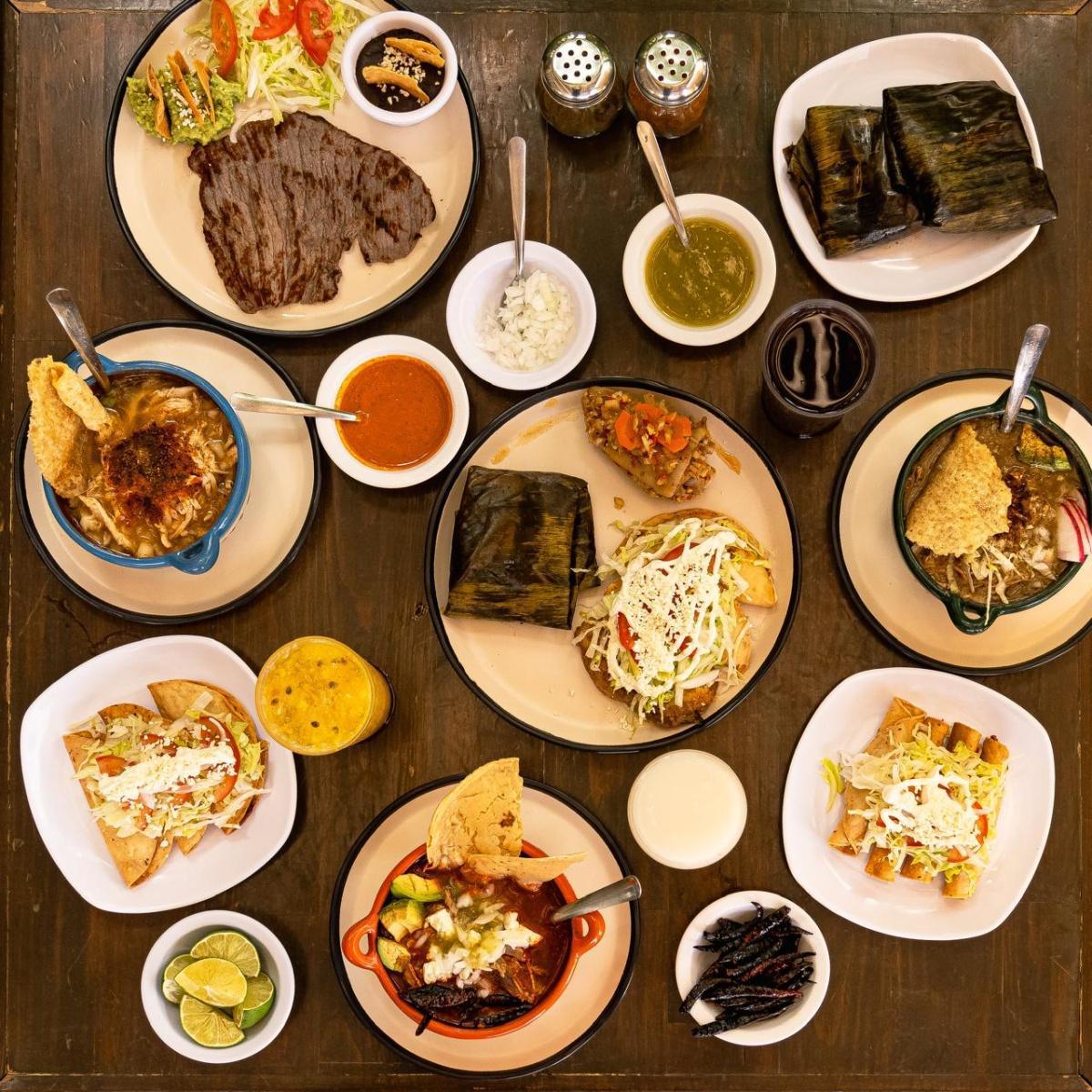 Pozoleria Castillo Pozoleria Castillo