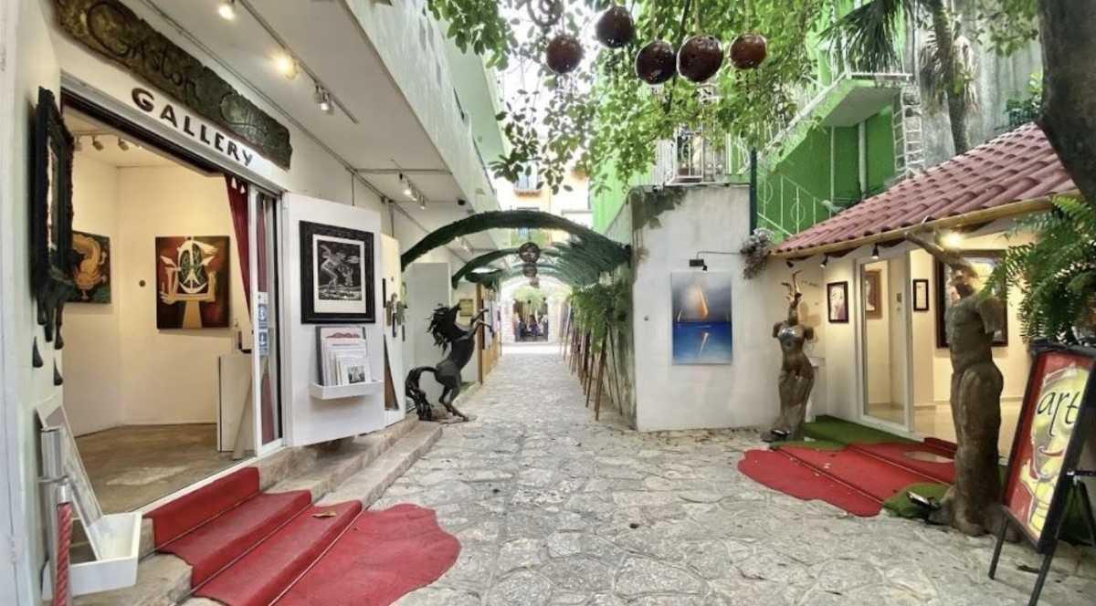 Gastón Charó Art Gallery Playa del Carmen Gastón Charó Art Gallery Playa del Carmen