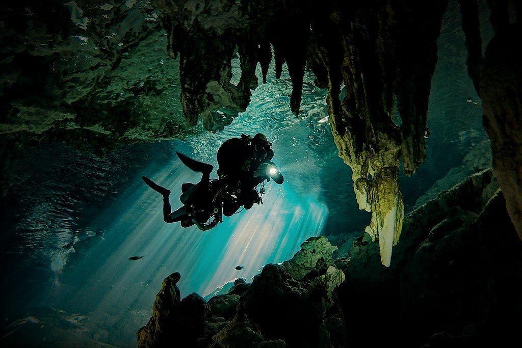 Cenote Dos Ojos
