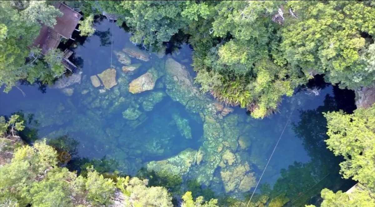 Cenote cristalino