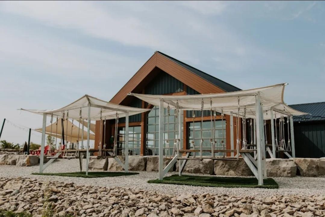 Final Stop: Shale Ridge Winery🍷