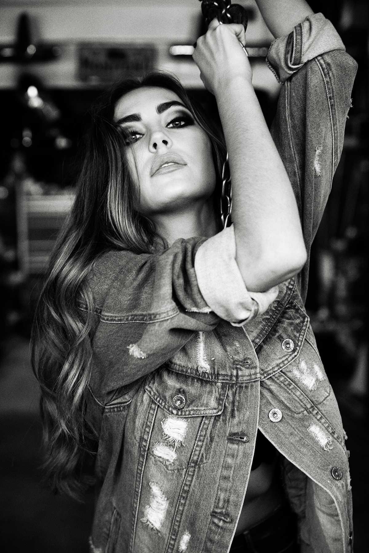Garage Girl