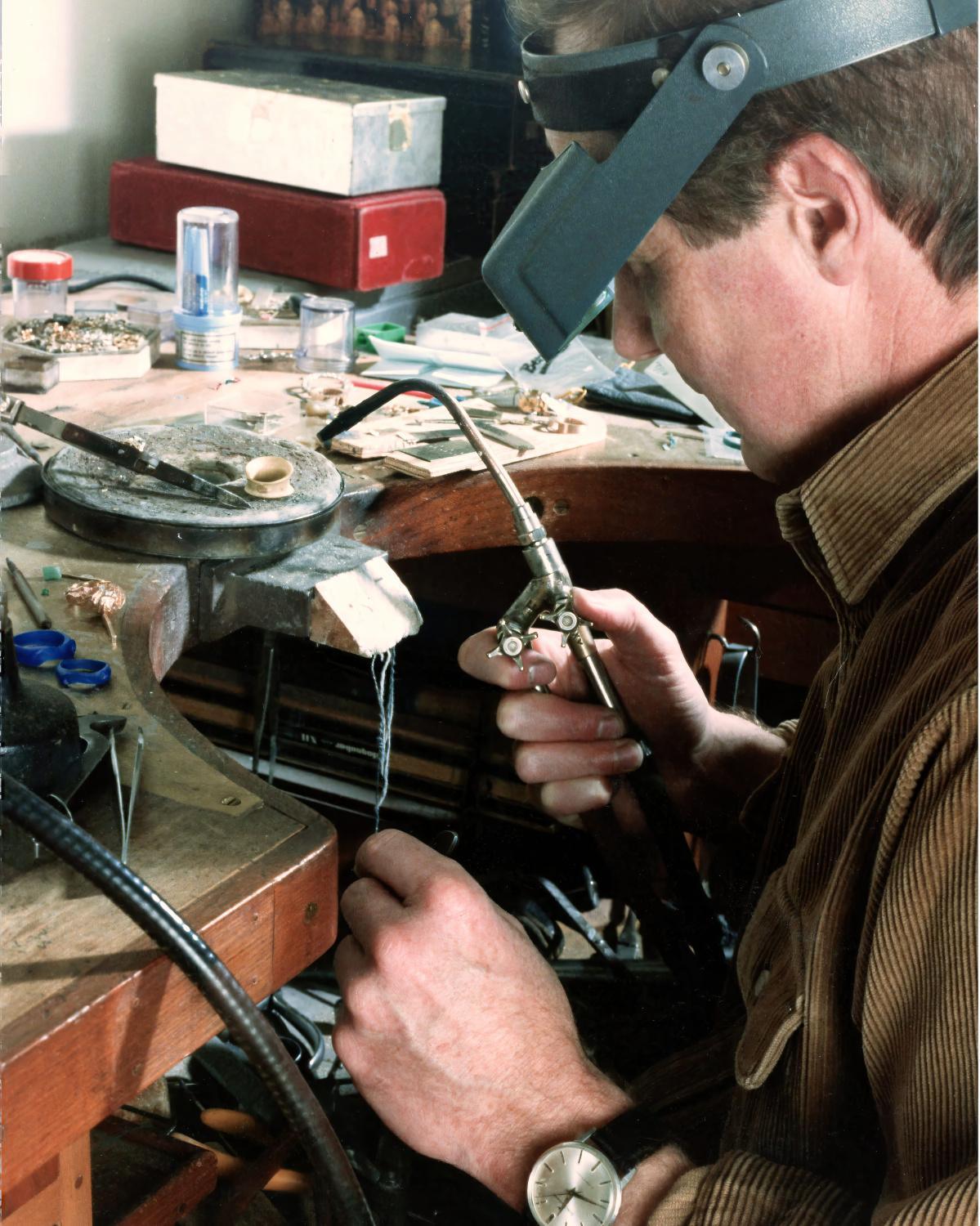 Idar Jewellery: A Legacy of Craft and Connection Idar Jewellery: A Legacy of Craft and Connection