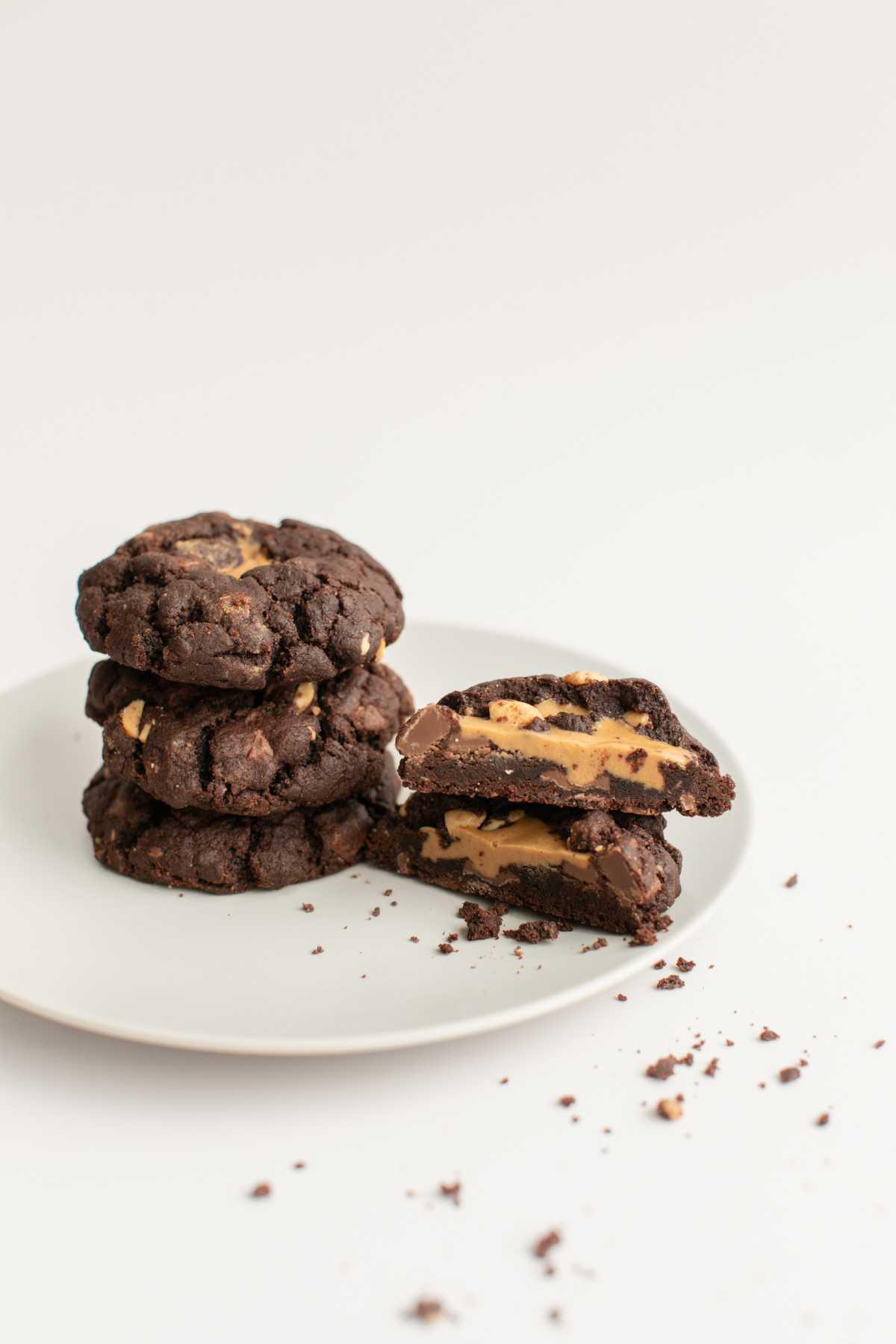 Cupcakes You Crave: The Heartfelt Rise of a Family Bakery Cupcakes You Crave: The Heartfelt Rise of a Family Bakery