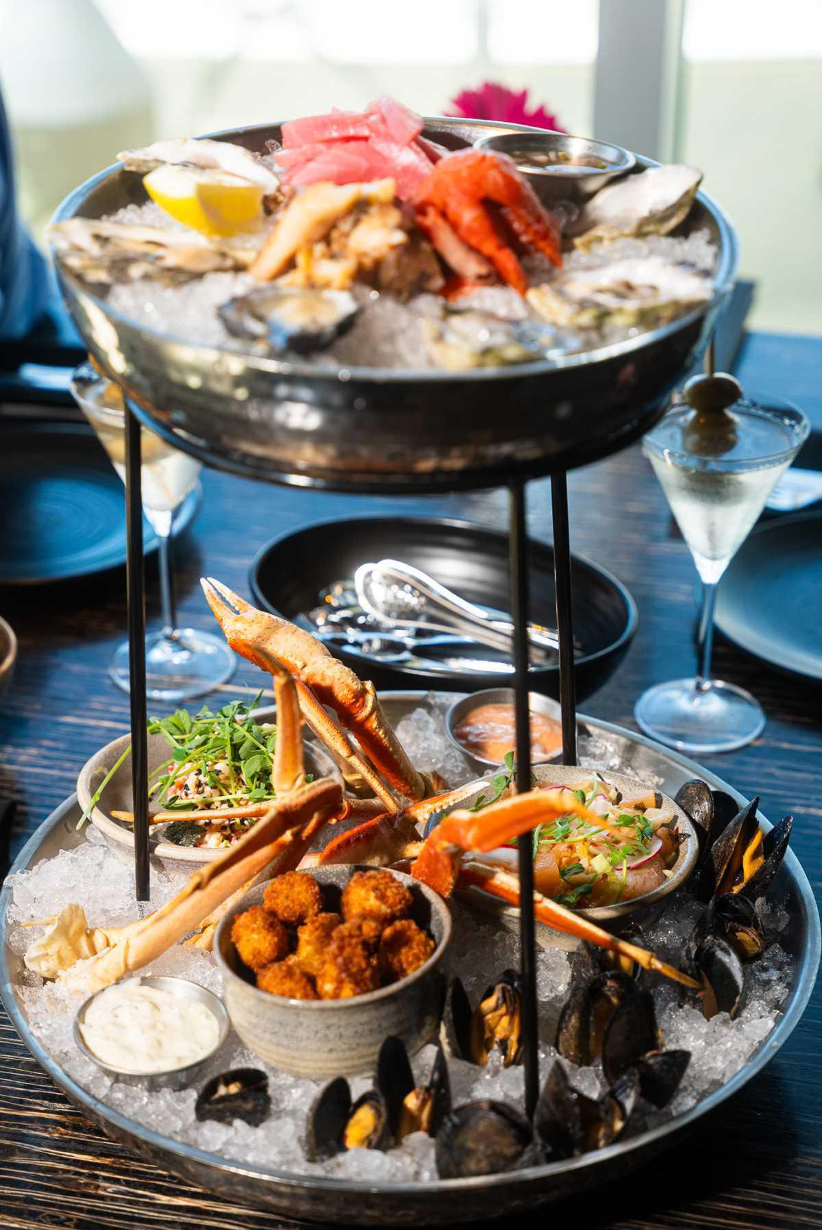 BOOM + BATTEN: Harbourfront Magic Paired with BC Wine Legends