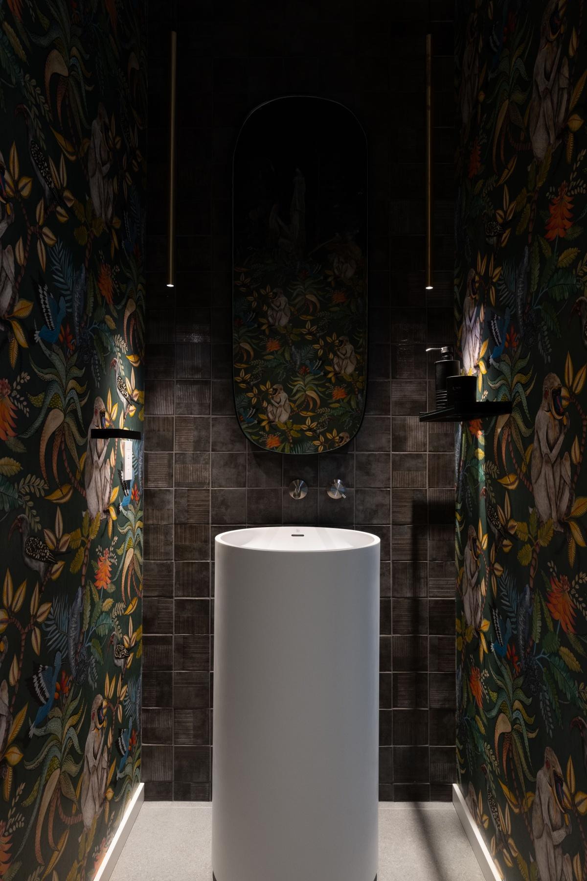 Blaise McDonald: Shaping the
Future of
MAC Reno
Design Build
with
Vision & Heart Blaise McDonald: Shaping the
Future of
MAC Reno
Design Build
with
Vision & Heart