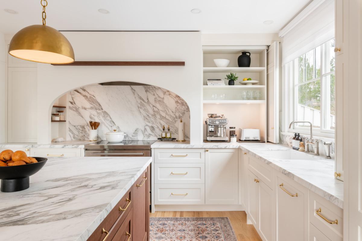 Blaise McDonald: Shaping the
Future of
MAC Reno
Design Build
with
Vision & Heart Blaise McDonald: Shaping the
Future of
MAC Reno
Design Build
with
Vision & Heart