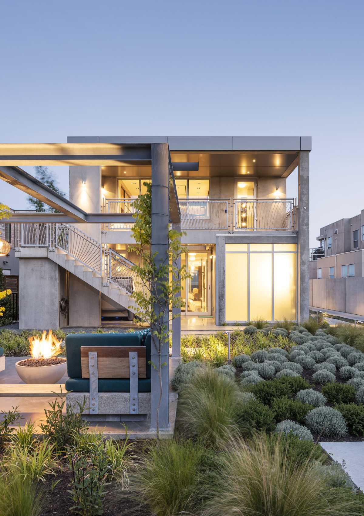 Build Better.  Live Better.