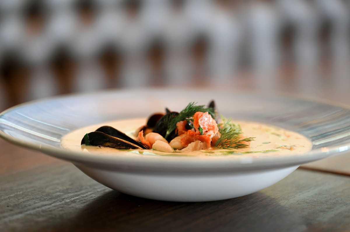 Ingredient-driven. Seasonal. Honest. Ingredient-driven. Seasonal. Honest.