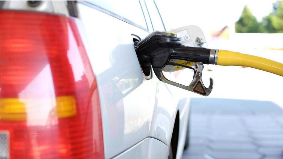 Carburant : Signons et faisons signer massivement cette pétition