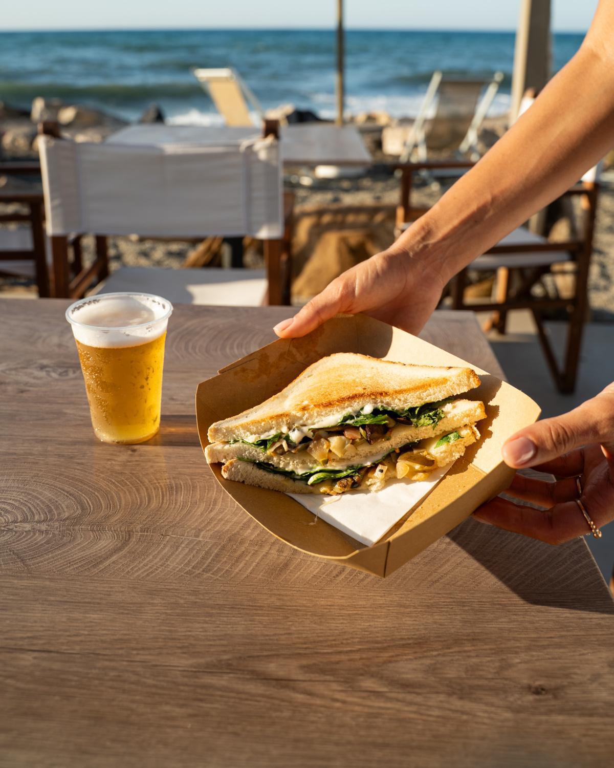 Benvenuti da Frida A’Mare, il beach bar sul